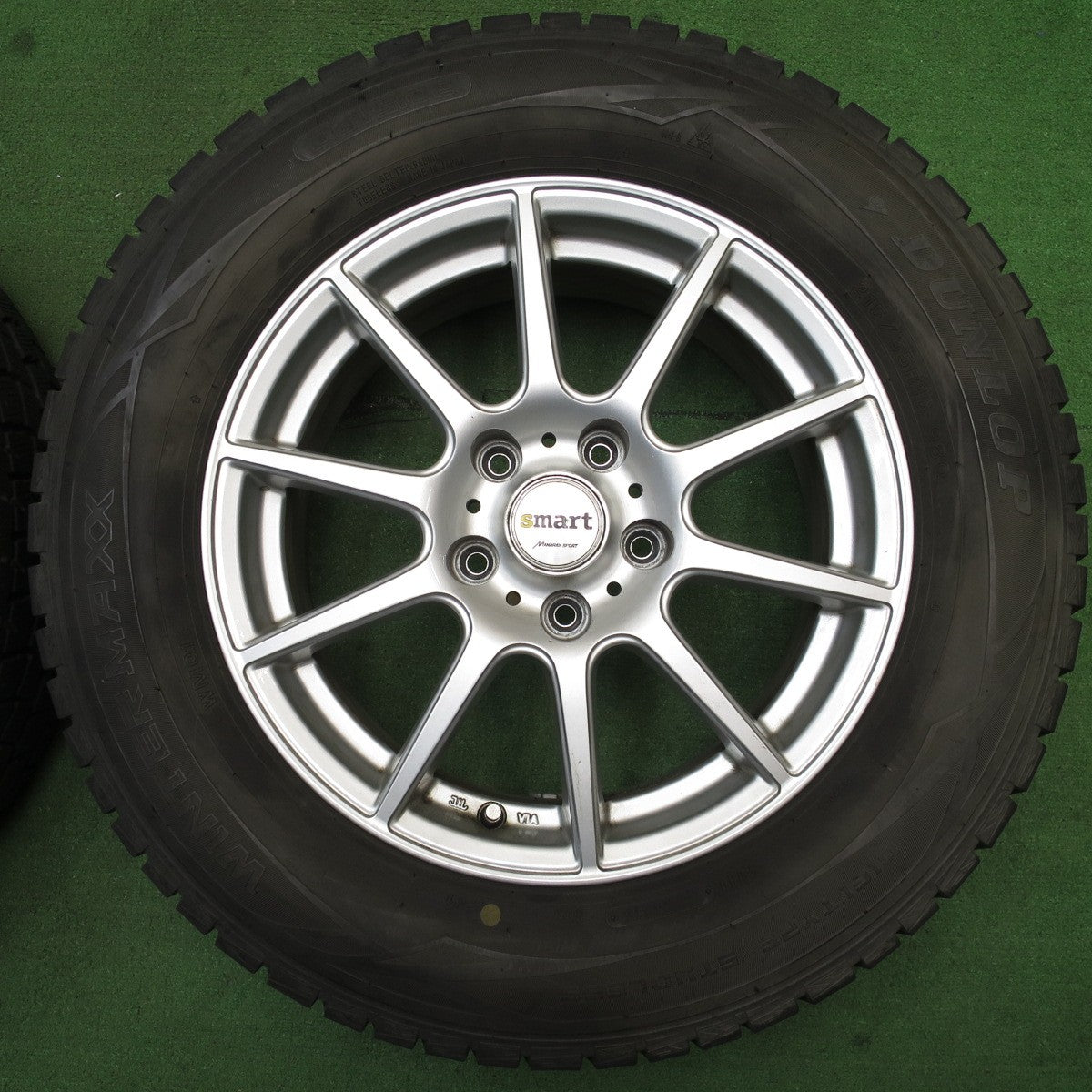 バリ溝！9分★スタッドレス 215/65R16 ダンロップ ウインターマックス WM01 smart MANARAY SPORT スマート マナレイ スポーツ PCD114.3/5H★5052701NJス