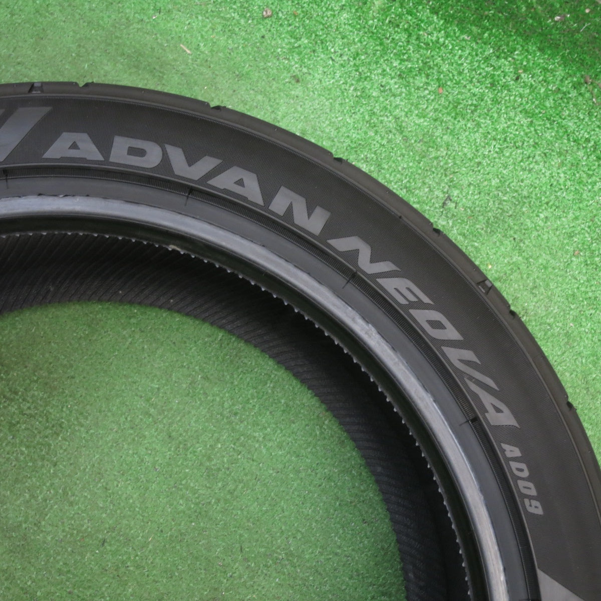 ほぼ未使用！26年！1本◎235/40R18 ヨコハマ アドバン NEOVA AD09 タイヤ 18インチ ネオバ ランエボ シビック ドリフト 等◎6092111KKノタ