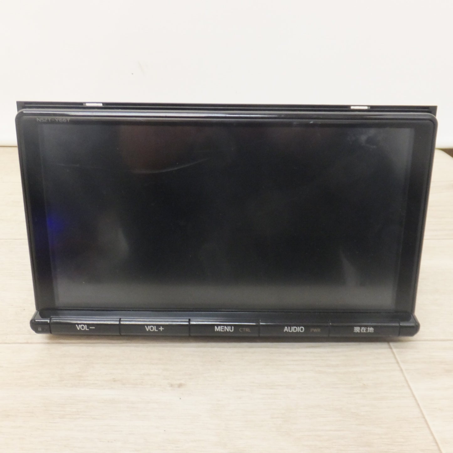 [送料無料] ジャンク★富士通テン製 トヨタ 純正 SDナビゲーション NSZT-Y66T 08605-00A40[6]★