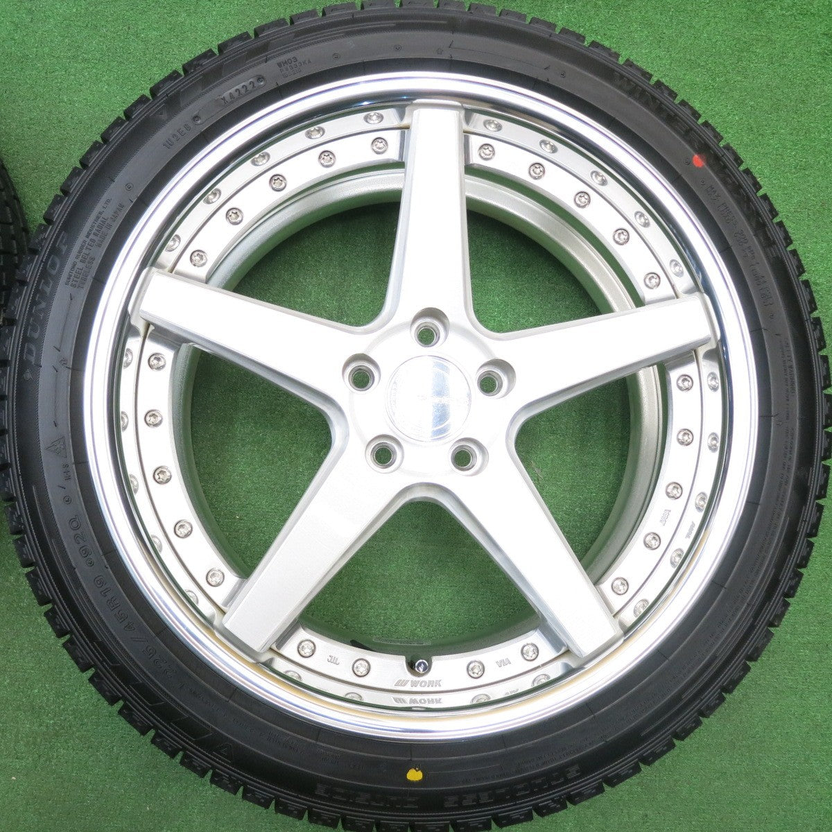 未使用！22年！キレイ★WORK GNOSIS CVFM 225/45R19 スタッドレス ダンロップ ウインターマックス 03 ワーク グノーシス 19インチ PCD114.3/5H★5113006HAス