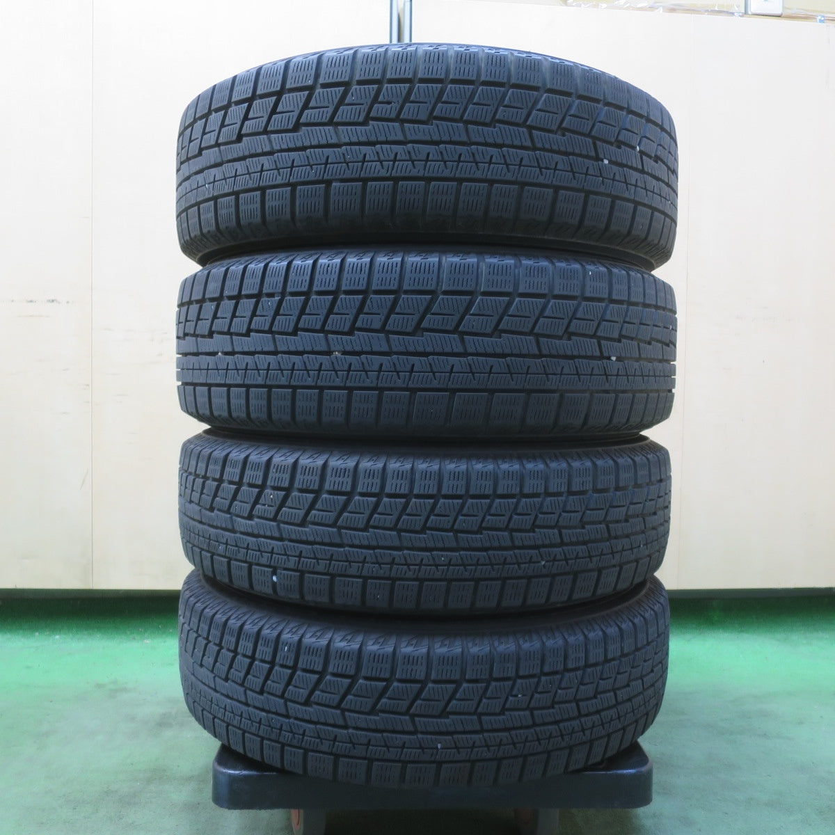 キレイ★ルノー トゥインゴ 純正 165/65R15 スタッドレス ヨコハマ アイスガード iG60 15インチ PCD100/4H★6040804イス