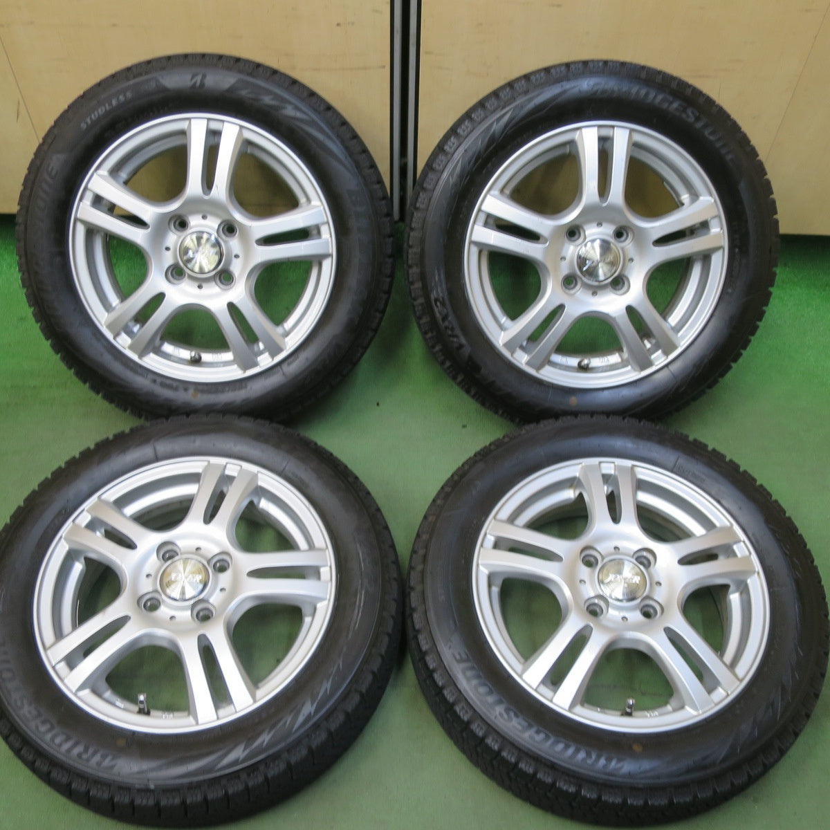 バリ溝！24年！9分★スタッドレス 155/65R14 ブリヂストン ブリザック VRX2 JOKER ジョーカー 14インチ PCD100/4H★5111204TTス