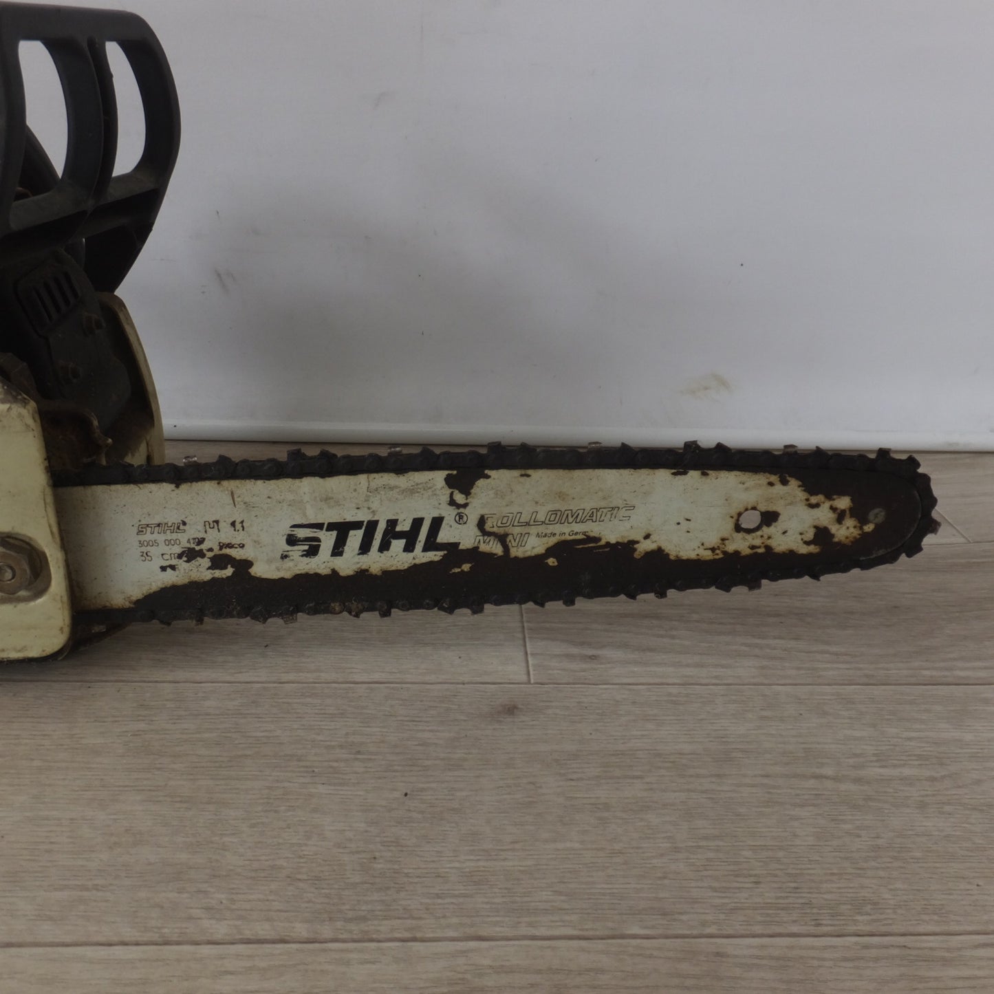 [送料無料] 岐阜発 ジャンク★スチール STIHL エンジンチェーンソー 017 D-71336★