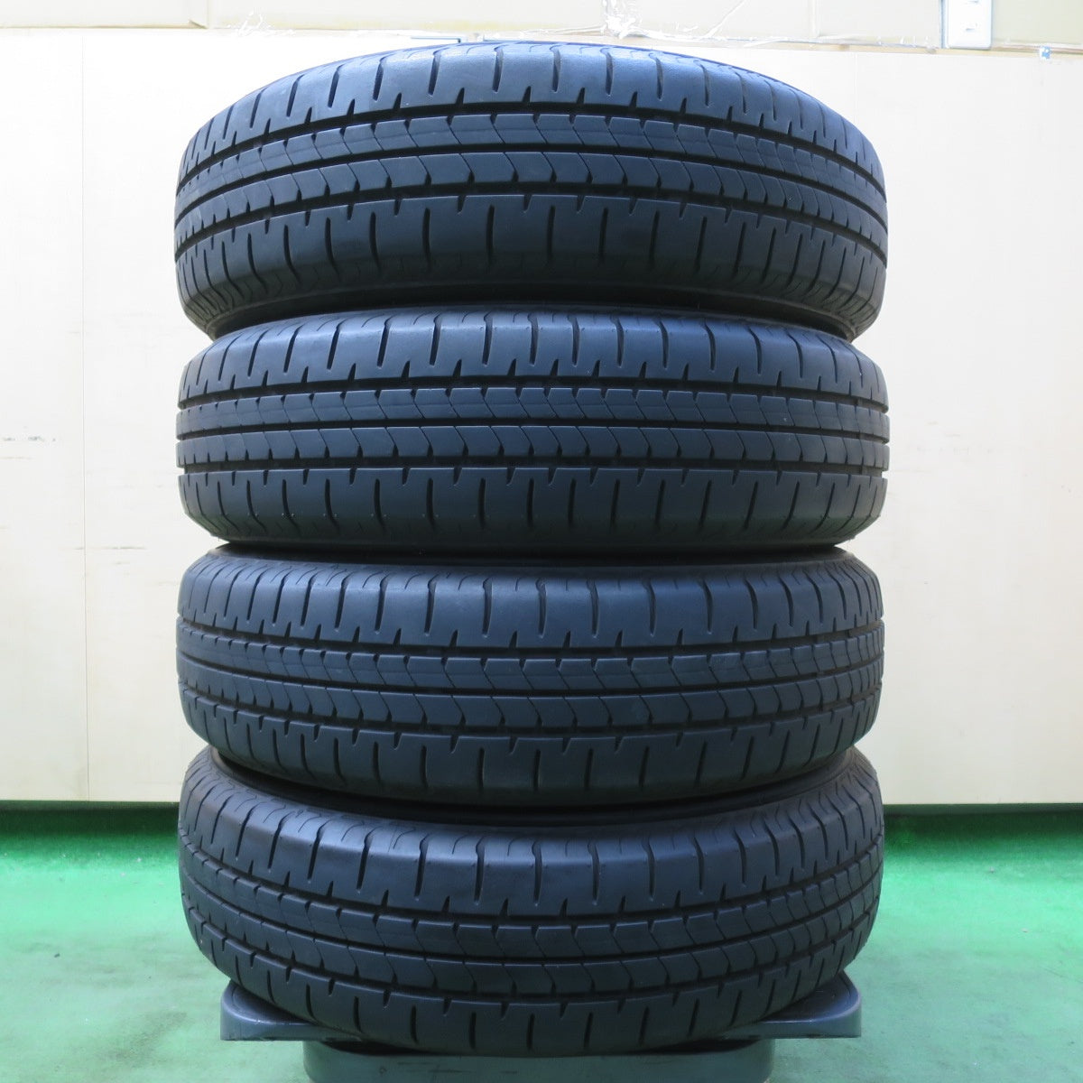 [送料無料] バリ溝！24年！ほぼ10分★ダイハツ LA900S タフト 純正 165/65R15 ブリヂストン NEWNO ニューノ 15インチ PCD100/4H★5040507イノ