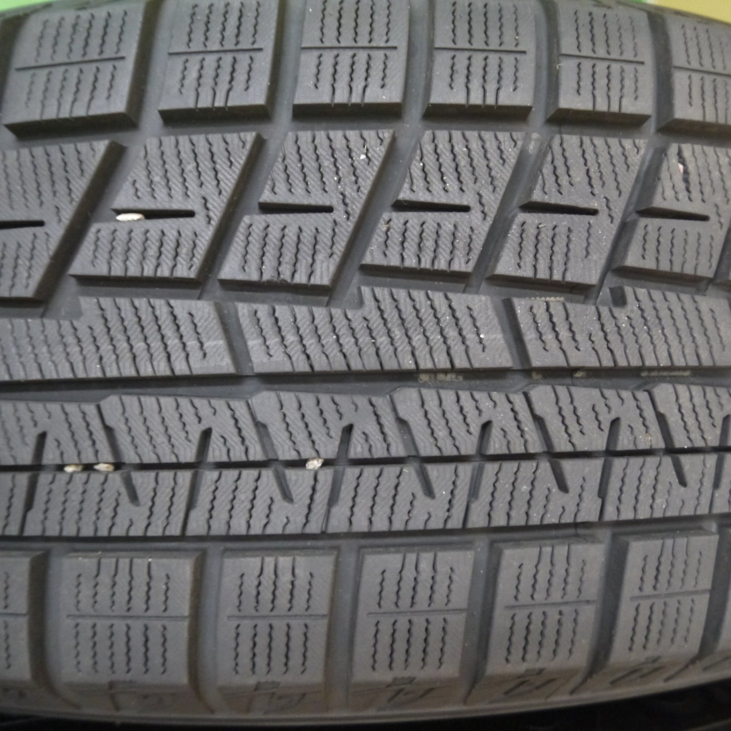 [送料無料] バリ溝！23年！キレイ！9.5分以上★BBS RG368 215/60R16 スタッドレス ヨコハマ アイスガード iG60 16インチ PCD114.3/5H★4121604Hス