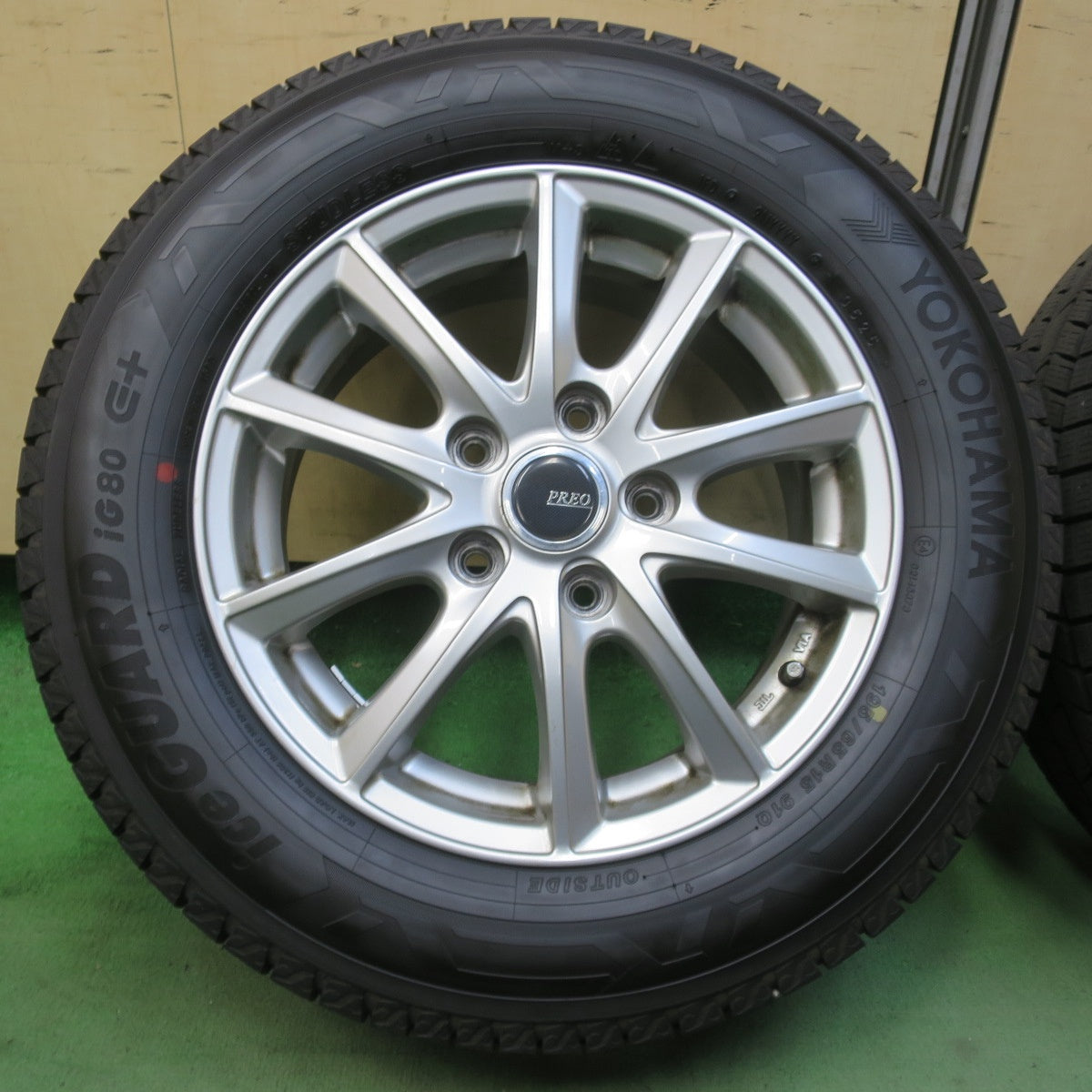 バリ溝！25年！ほぼ10分★スタッドレス 195/65R15 ヨコハマ アイスガード iG80 PREO プレオ 15インチ PCD114.3/5H★6032505イス