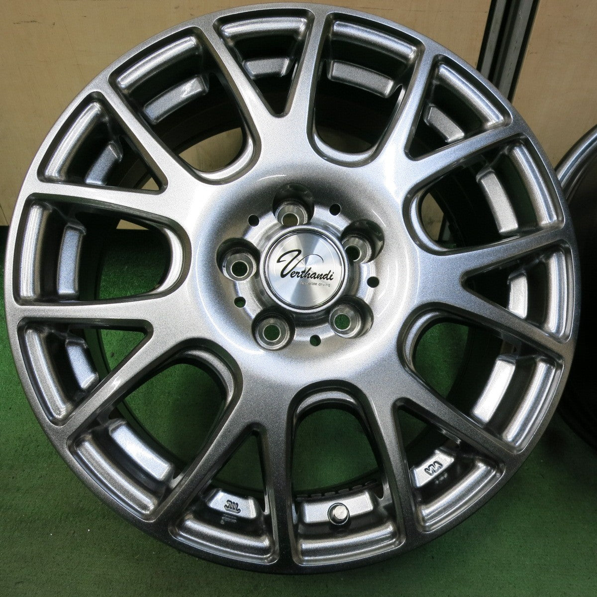 キレイ★インプレッサ 等 Verthandi ホイール 16インチ ヴェルサンディ ヴェルザンディ 16×6.5J PCD100/5H★5042303SYホ