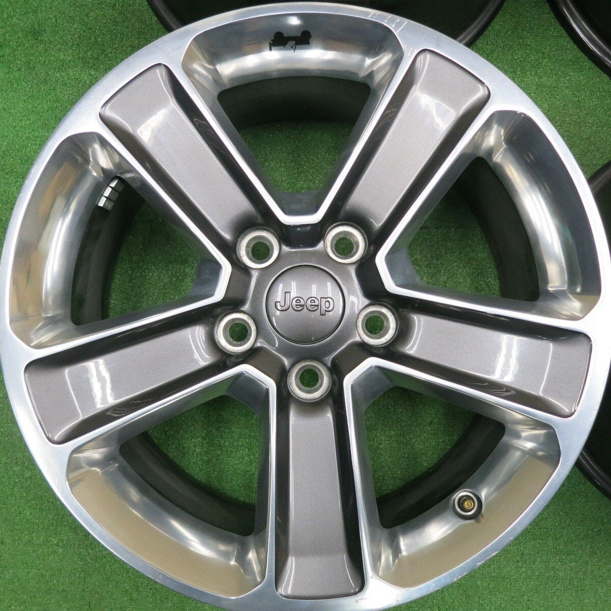 [送料無料] 4本価格★JEEP ジープ JL ラングラー アンリミテッド サハラ 純正 ホイール 18インチ 18×7.5J PCD127/5H★4101101HAホ