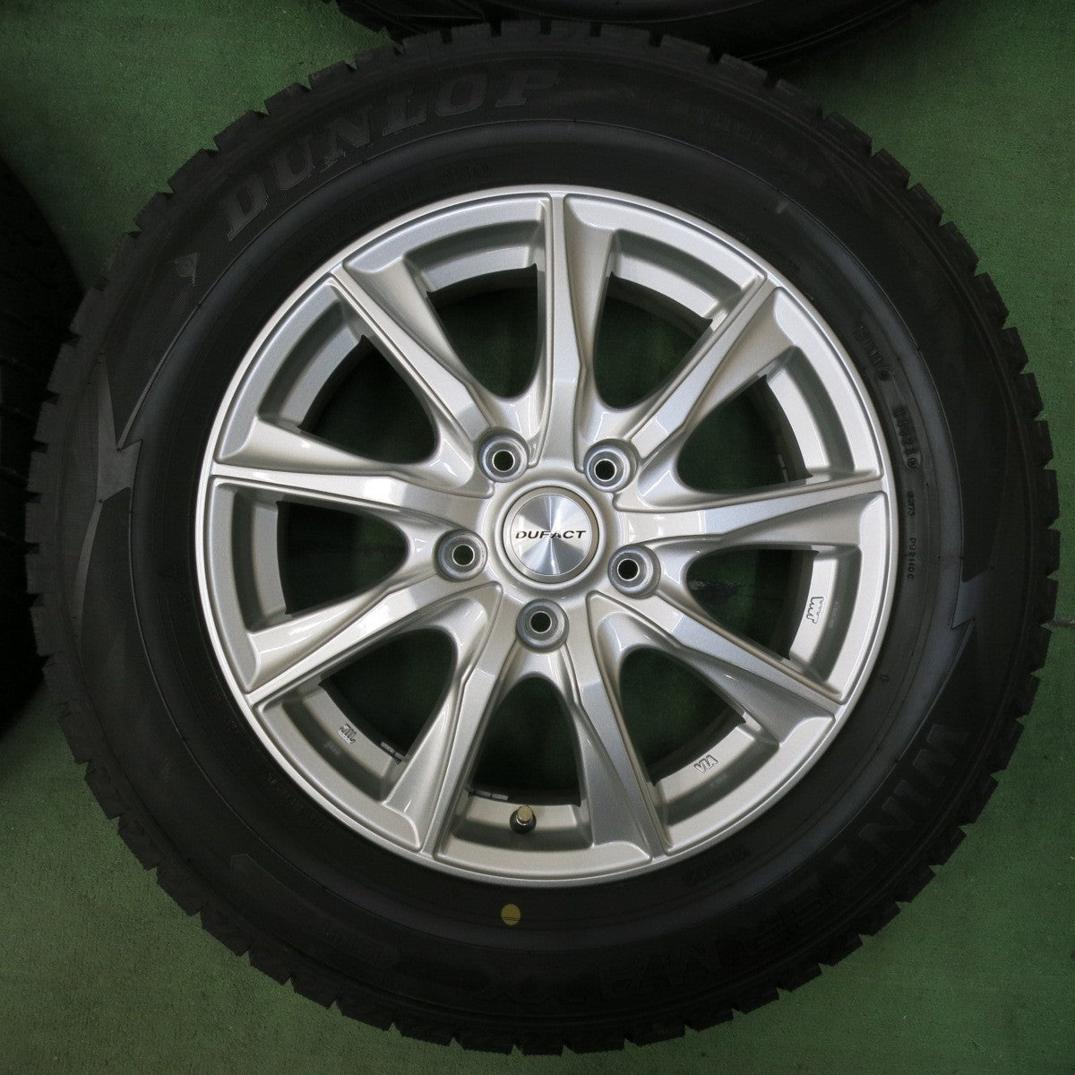 [送料無料] バリ溝！23年！キレイ！ほぼ10分★スタッドレス 205/65R16 ダンロップ ウインターマックス WM02 DUFACT デュファクト 16インチ PCD114.3/5H★4122502SYス