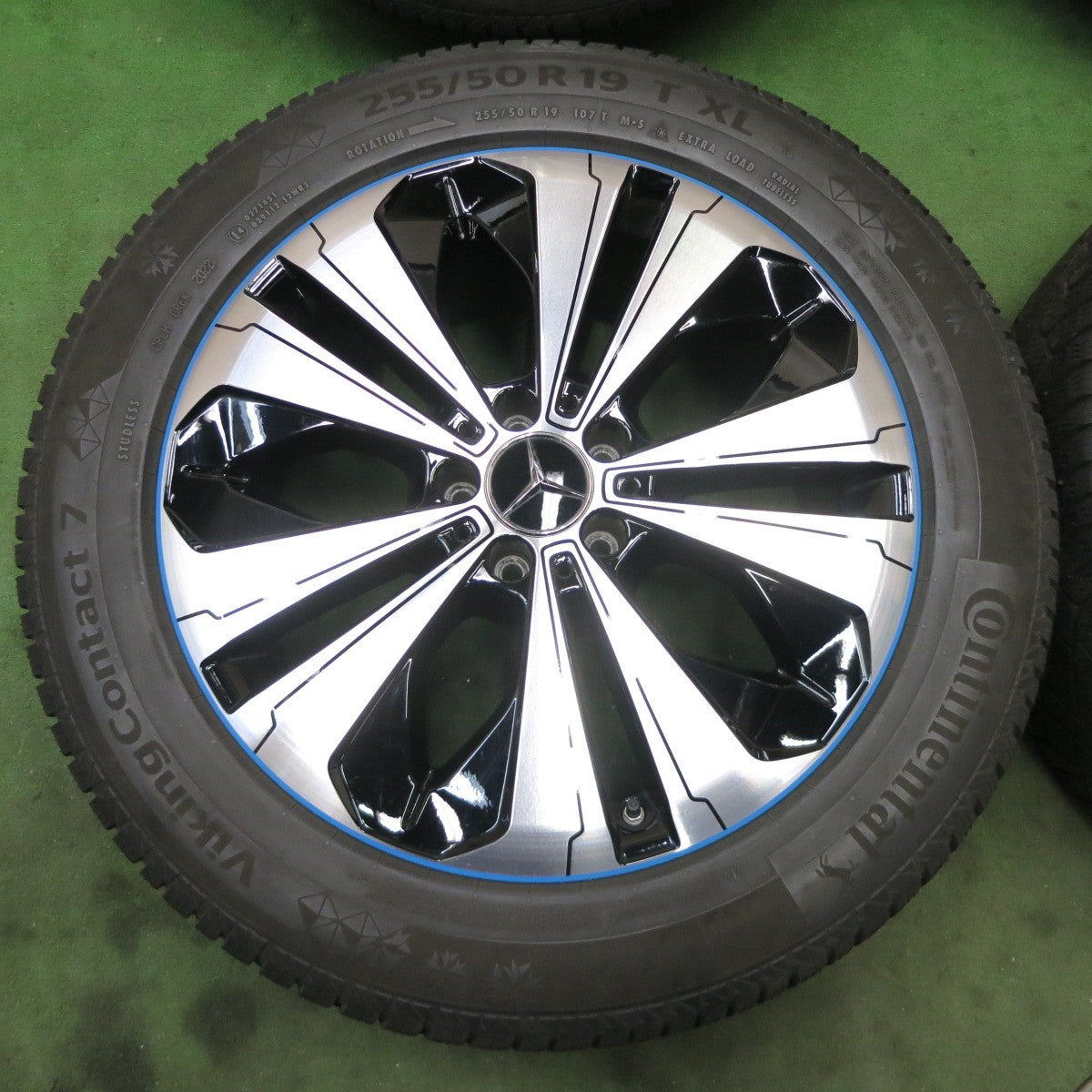 希少！キレイ！22年★ベンツ N293 EQC 純正 235/55R19 255/50R19 スタッドレス コンチネンタル バイキングコンタクト7 19インチ PCD112/5H★6011203ナス