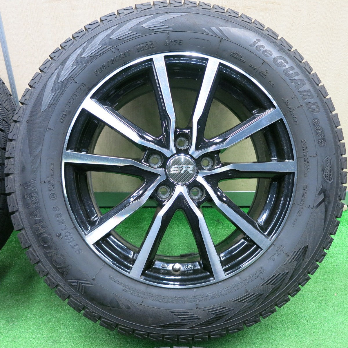 [送料無料] バリ溝！21年！キレイ！9分★スタッドレス 225/65R17 ヨコハマ アイスガード G075 STRANGER ストレンジャー 17インチ PCD114.3/5H★4112601TNス