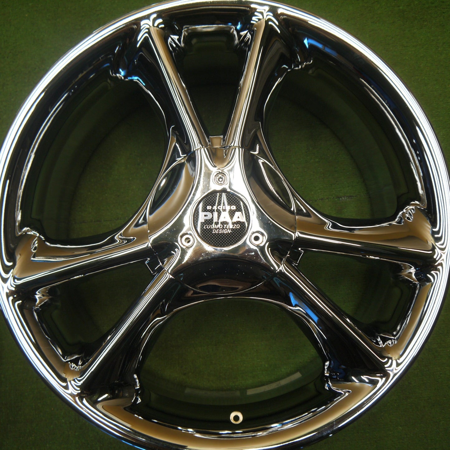 未使用！付属品付き★RACING PIAA L'UOMO TERZO DESIGN VALZZA 17インチ ホイール レーシング ピア 17×7.0JJ PCD100 114.3/5H マルチ★6030405Hホ