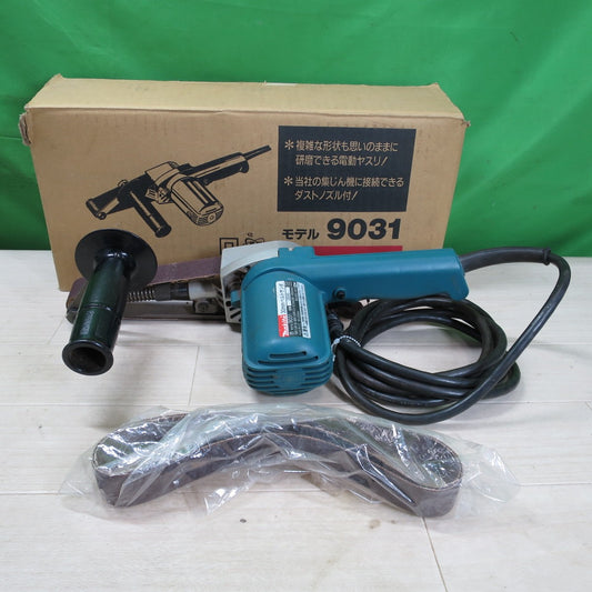 [送料無料] ☆マキタ 30mm ベルト サンダ 9031 電動 工具 50-60Hz 研磨 仕上げ 研削 DIY コード式 Makita☆