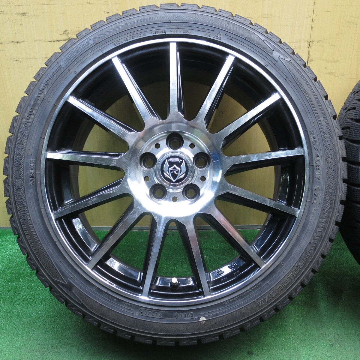 バリ溝！9.5分以上★86 BRZ 等 215/45R17 スタッドレス ダンロップ ウインターマックス WM02 RiZLEY ライツレー 17インチ PCD100/5H★5053012NJス