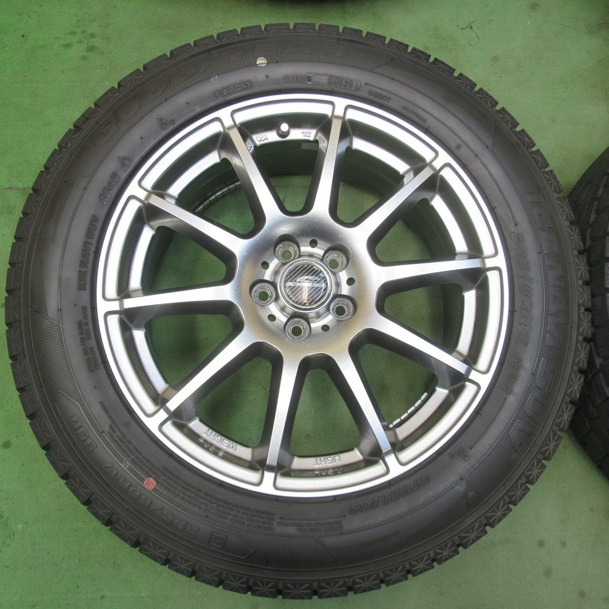 バリ溝！9.5分以上★フォレスター 等 225/60R17 スタッドレス グッドイヤー アイスナビ SUV SCHNEIDER シュナイダー 17インチ PCD100/5H★6021404イス