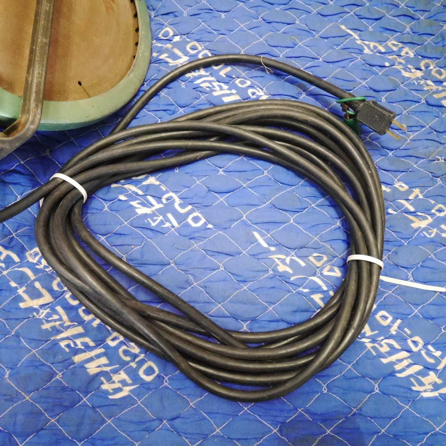 [送料無料] ☆日立 382mm ブレーキ付 丸のこ C15B 電動 工具 切断機 丸ノコ 丸鋸 マルノコ コード式 HITACHI 100V☆