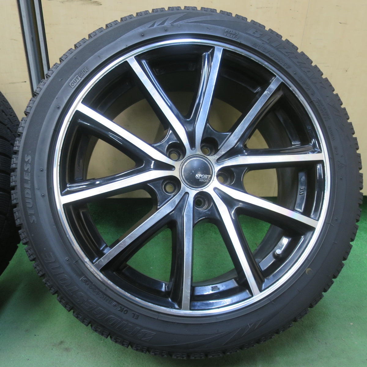 4本価格◎86 BRZ 等 215/45R17 スタッドレス ブリヂストン ブリザック VRX SPORT KRONE スポルト クローネ 17インチ PCD100/5H◎6090705IMス
