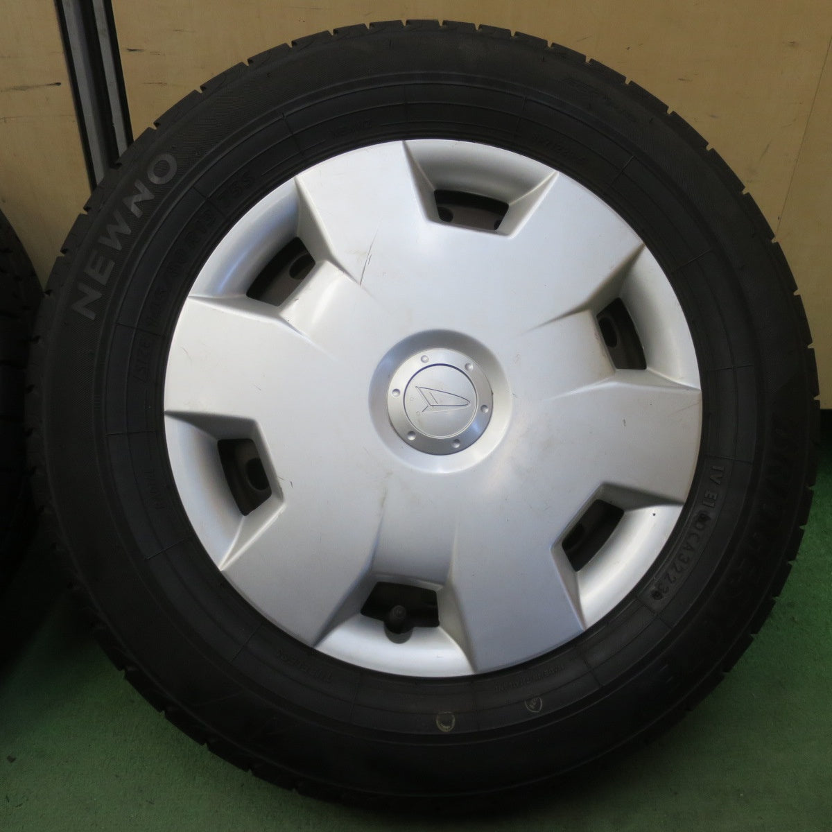 バリ溝！23年！9.5分以上★ダイハツ タント ムーヴ 等 純正 スチール 145/80R13 ブリヂストン NEWNO ニューノ 13インチ PCD100/4H★6052907イノ