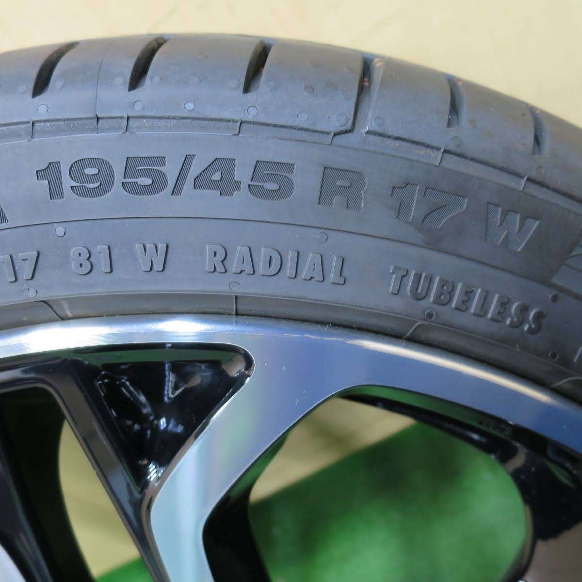 [送料無料] 新車外し！24年！1本★スズキ ZC33S スイフト スポーツ 純正 195/45R17 コンチネンタル コンチスポーツ コンタクト5 PCD114.3/5H★5041006イノ(2)