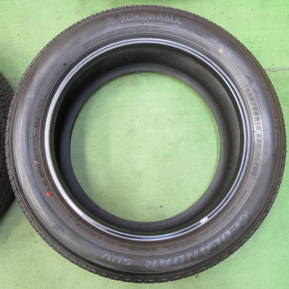 新車外し！24年★225/55R18 ヨコハマ ジオランダー SUV G055 デリカ D:5 シャモニー エクストレイル アウトランダー 等★5070905イノタ