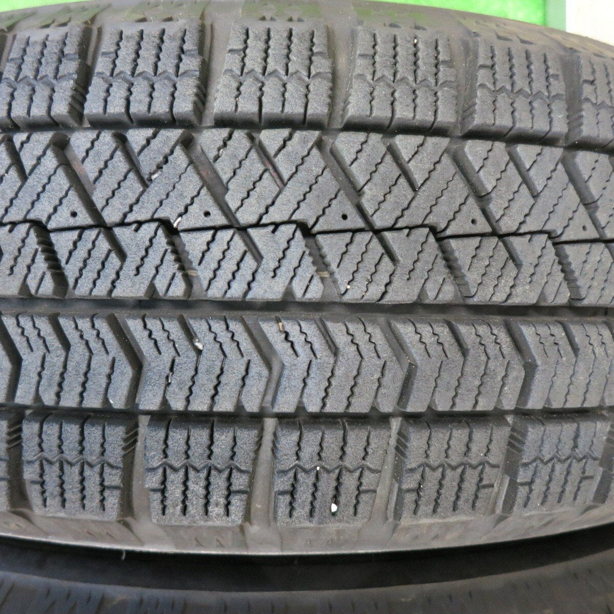 バリ溝！21年！キレイ！9分★スタッドレス 165/60R15 ブリヂストン ブリザック VRX2 TOPRUN トップラン 15インチ ハスラー ソリオ 等 PCD100/4H★4121802TNス
