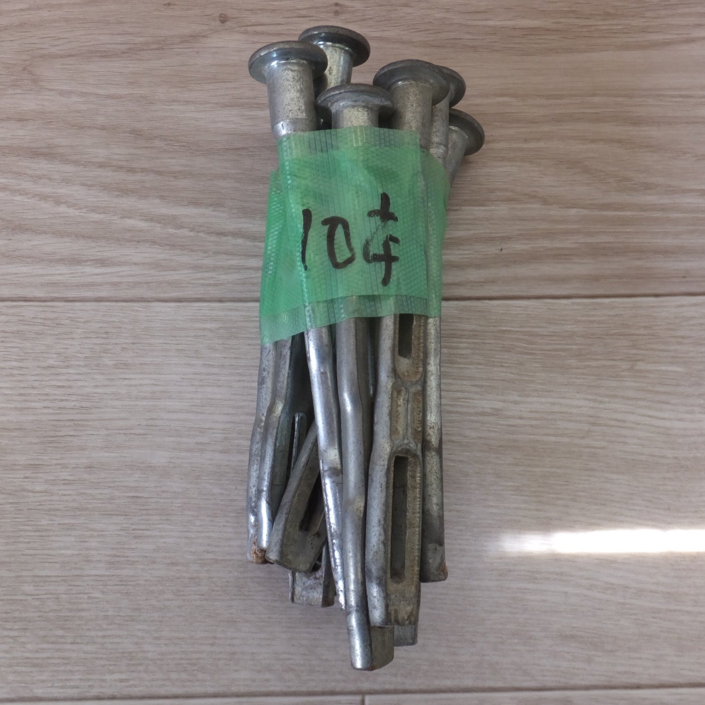 [送料無料] ★くさび式 フォームタイ 2穴　37個 セット　長さ 約 16cm　メーカー 不明　ホームタイ ホンタイ★