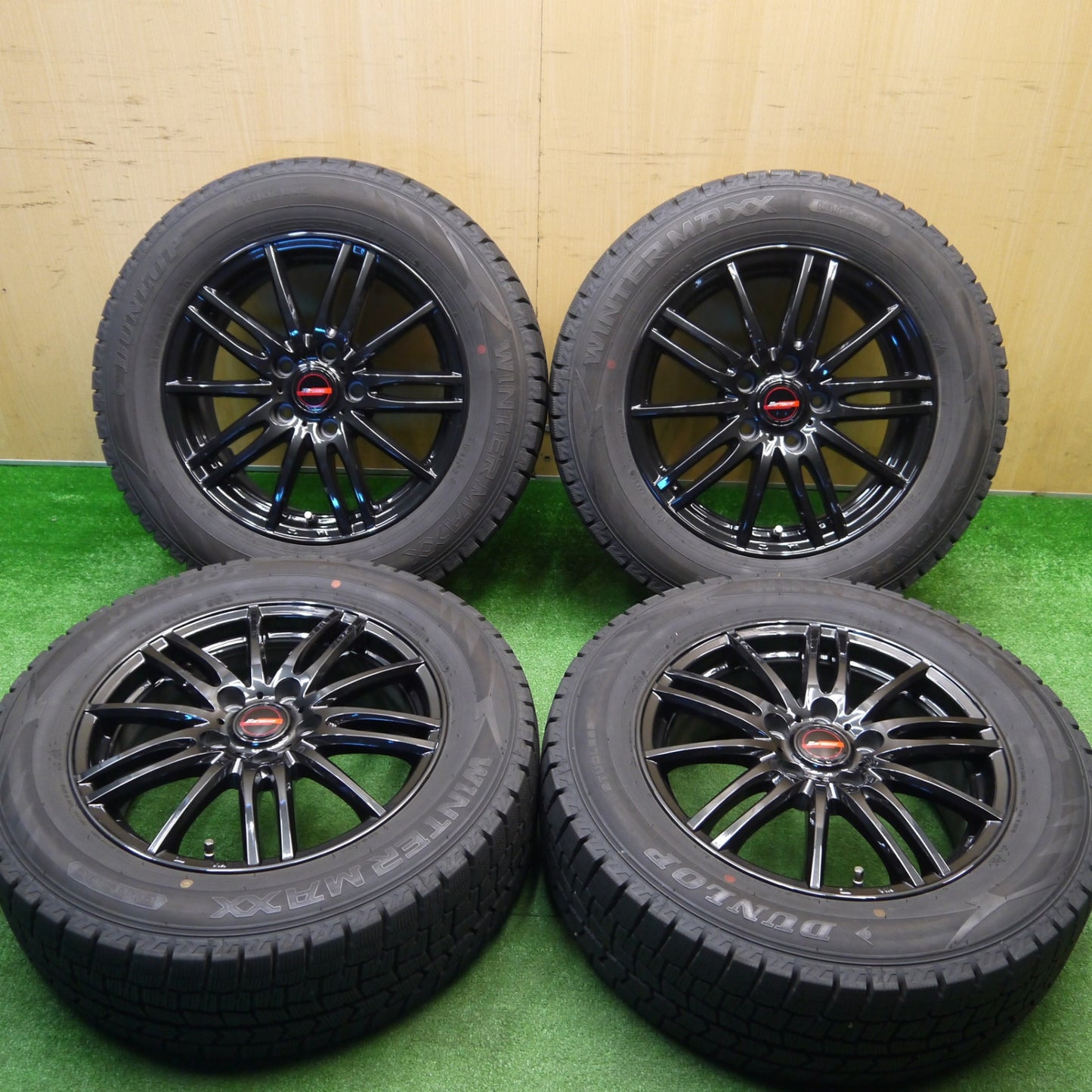 バリ溝！23年！キレイ！9.5分★スタッドレス 215/60R16 ダンロップ ウインターマックス WM02 Barosso DN15 バロッソ 16インチ PCD114.3/5H★5111401Hス