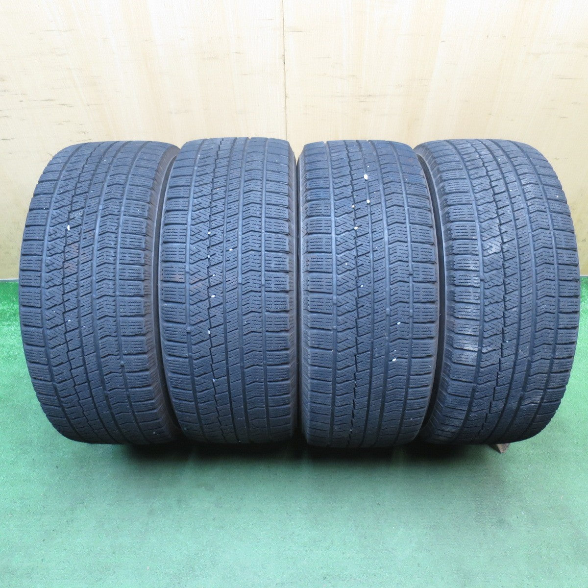 4本価格◎アウディ 等 AGA Nebel 225/55R16 スタッドレス ブリヂストン ブリザック VRX2 ネーベル 16インチ PCD112/5H◎6090702NJス