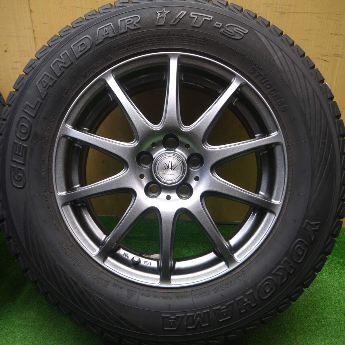 キレイ★フォレスター 等 LOXARNY SPORT 215/70R16 スタッドレス ヨコハマ ジオランダー i/T-S ロクサーニ 16インチ PCD100/5H★4121107Hス