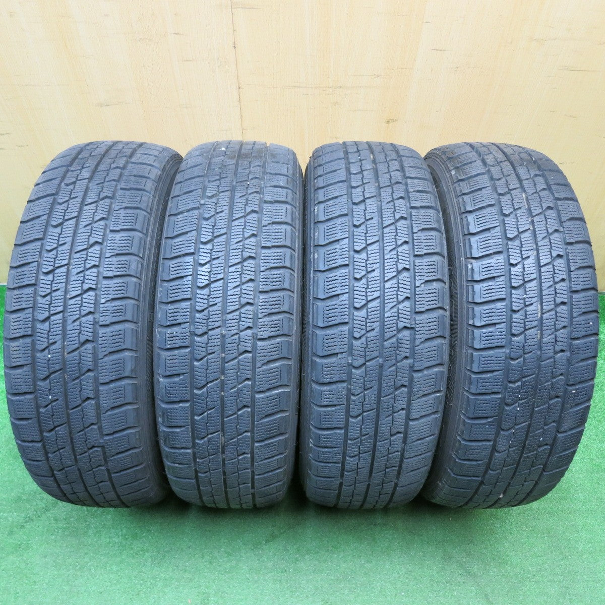 バリ溝！8.5分★トヨタ SAI サイ 純正 205/60R16 スタッドレス グッドイヤー アイスナビ ZEA2 16インチ PCD114.3/5H★5122802HAス
