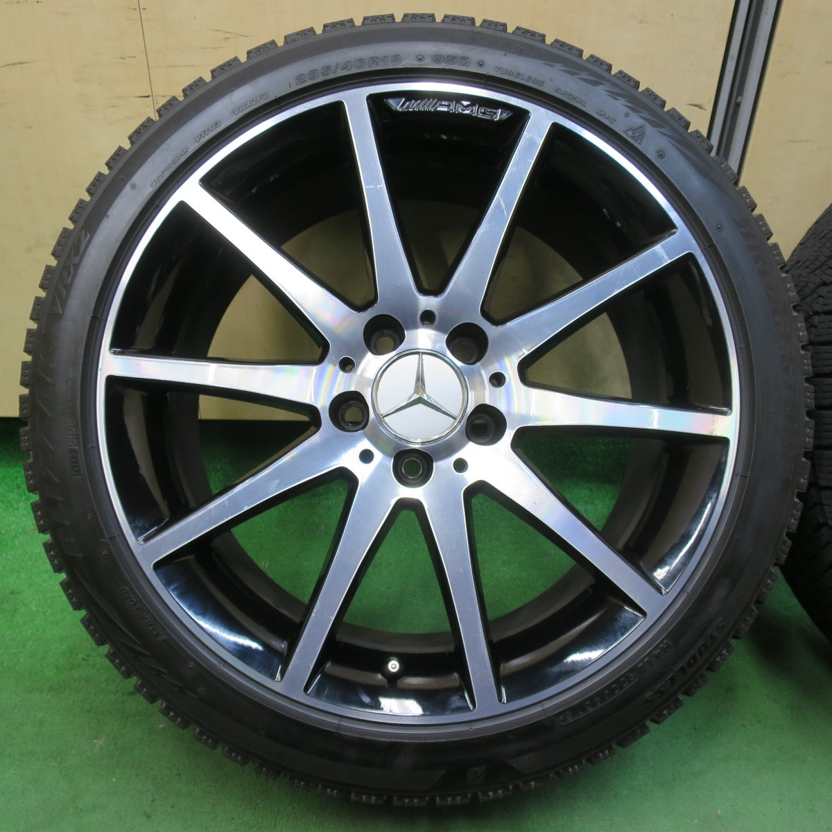 [送料無料] バリ溝！9分★ベンツ SLK SLC W172 R172 純正 AMG 235/40R18 255/35R18 スタッドレス ブリヂストン ブリザック VRX2 18インチ PCD112/5H★5022301IMス