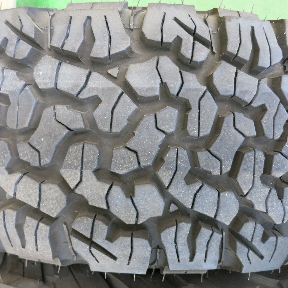 バリ溝！23年！キレイ！9.5分★215/70R16 100/97R BFグッドリッチ All-Terrain T/A KO2 B-LAGNUS FRD 社外 アルミ 16インチ PCD139.7/5H★6052803HAノ