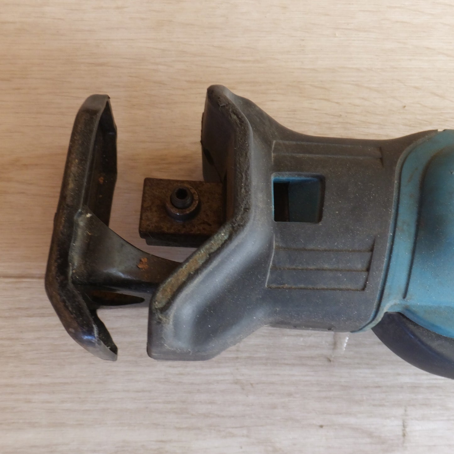 [送料無料] ★マキタ makita 充電式レシプロソー JR184D 18V 本体のみ★