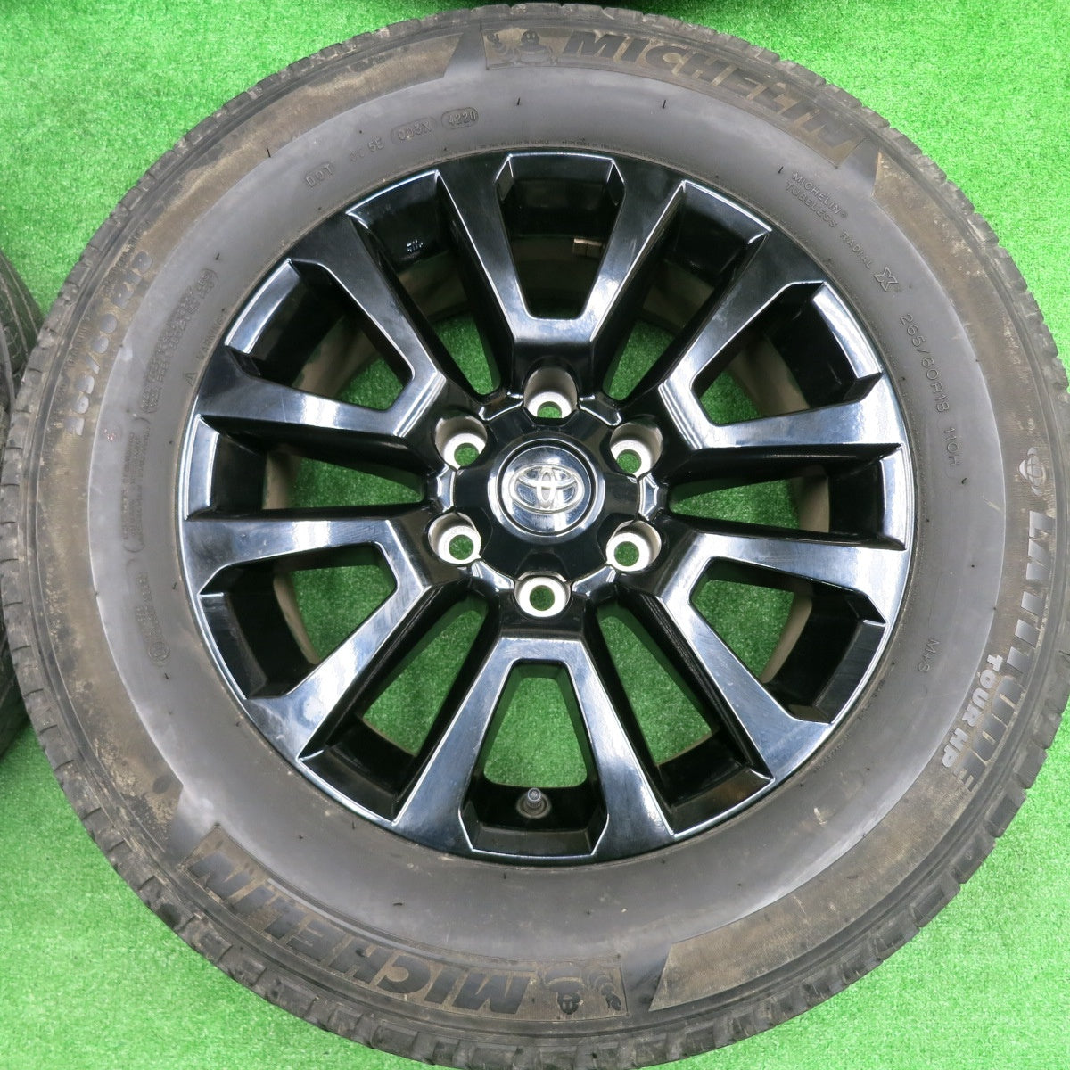 [送料無料] 4本！20年★トヨタ 150系 ランクル プラド ブラックエディション 純正 265/60R18 ミシュラン LATITUDE TOUR HP PCD139.7/6H★4091702HAノ
