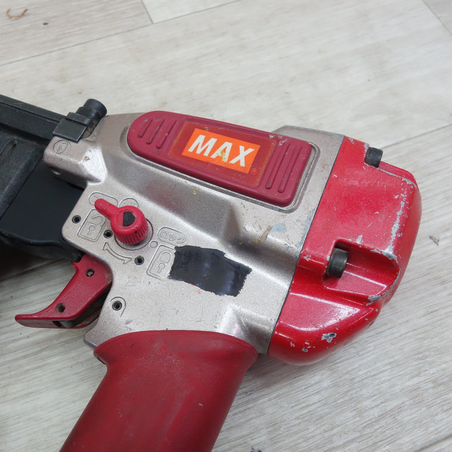 [送料無料] ☆マックス 4mm 高圧 ステープル用 エア ネイラ HA-R25/425J 釘打ち機 MAX エア 工具☆