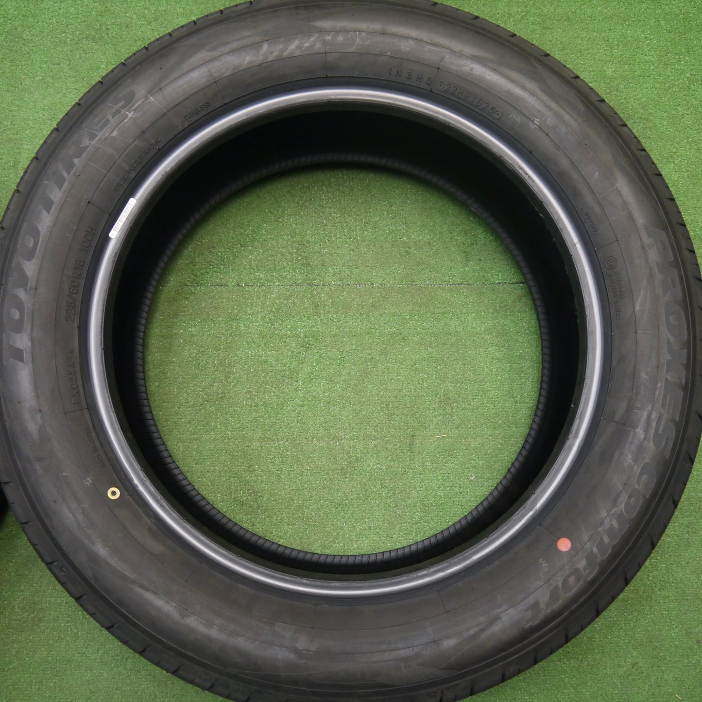 新車外し！25年★225/60R18 トーヨー プロクセス Comfort コンフォート 18インチ タイヤ 40系 アルファード ヴェルファイア 等★6010506Hノタ