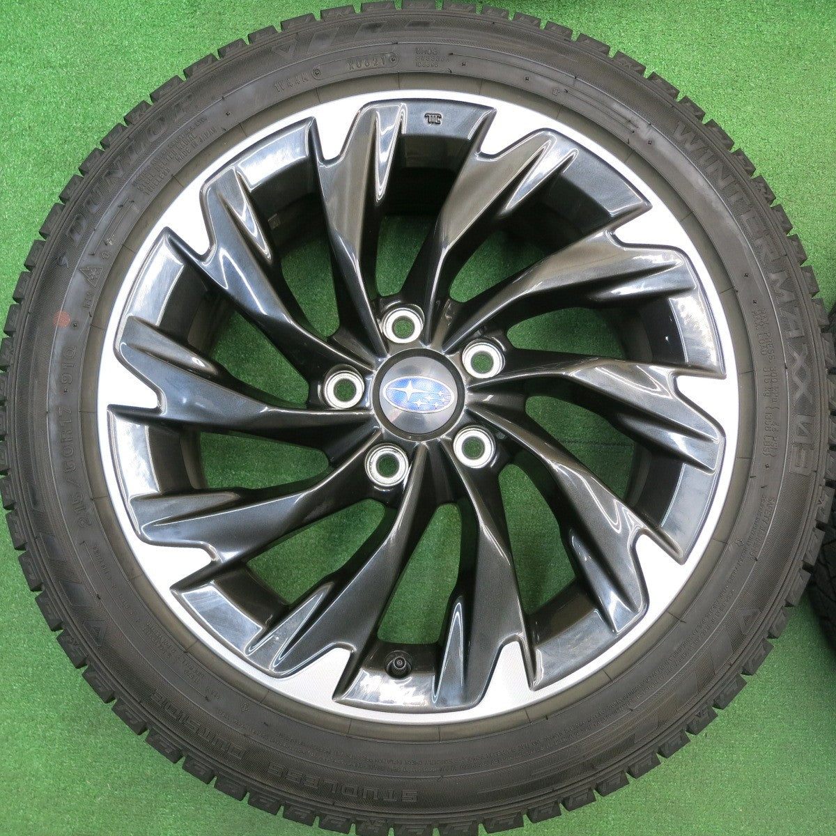 バリ溝！21年！キレイ！9.5分★スバル レヴォーグ 純正 215/50R17 スタッドレス ダンロップ ウインターマックス 03 17インチ PCD114.3/5H★5121110HAス