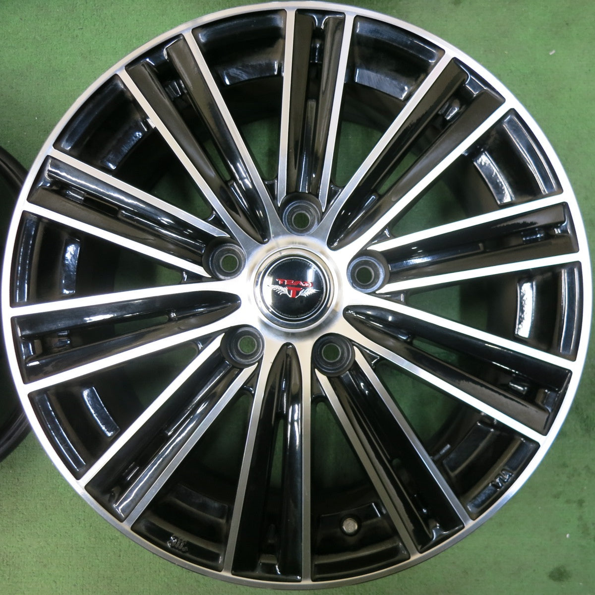 [送料無料] キレイ★TEAD weds テッド ウェッズ 16インチ ホイール 16×6.5J PCD114.3/5H★5022606SYホ