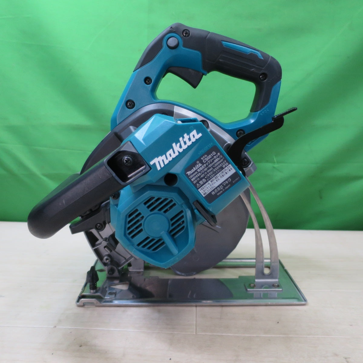 [送料無料] ☆マキタ 185mm 充電式 チップソー カッター CS001G 電動 工具 切断機 makita コードレス☆