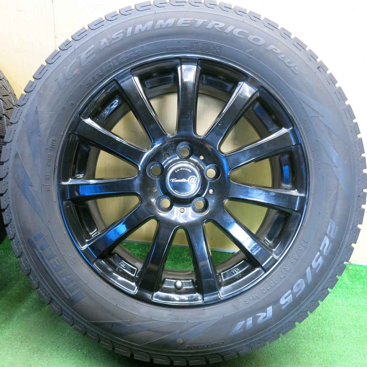 キレイ◎スタッドレス 225/65R17 ピレリ アイスアシンメトリコ プラス Tirado＠ La-Strada 阿部商会 17インチ PCD114.3/5H◎6061401HAス