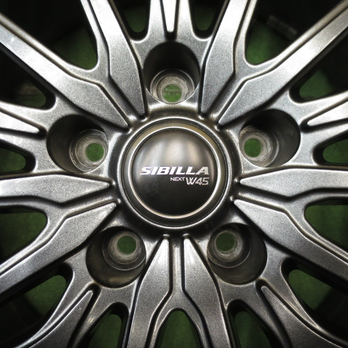 バリ溝！23年！9.5分★スタッドレス 215/50R17 ブリヂストン ブリザック VRX2 SIBILLA NEXT W45 シビラ 17インチ PCD114.3/5H★5061202NJス