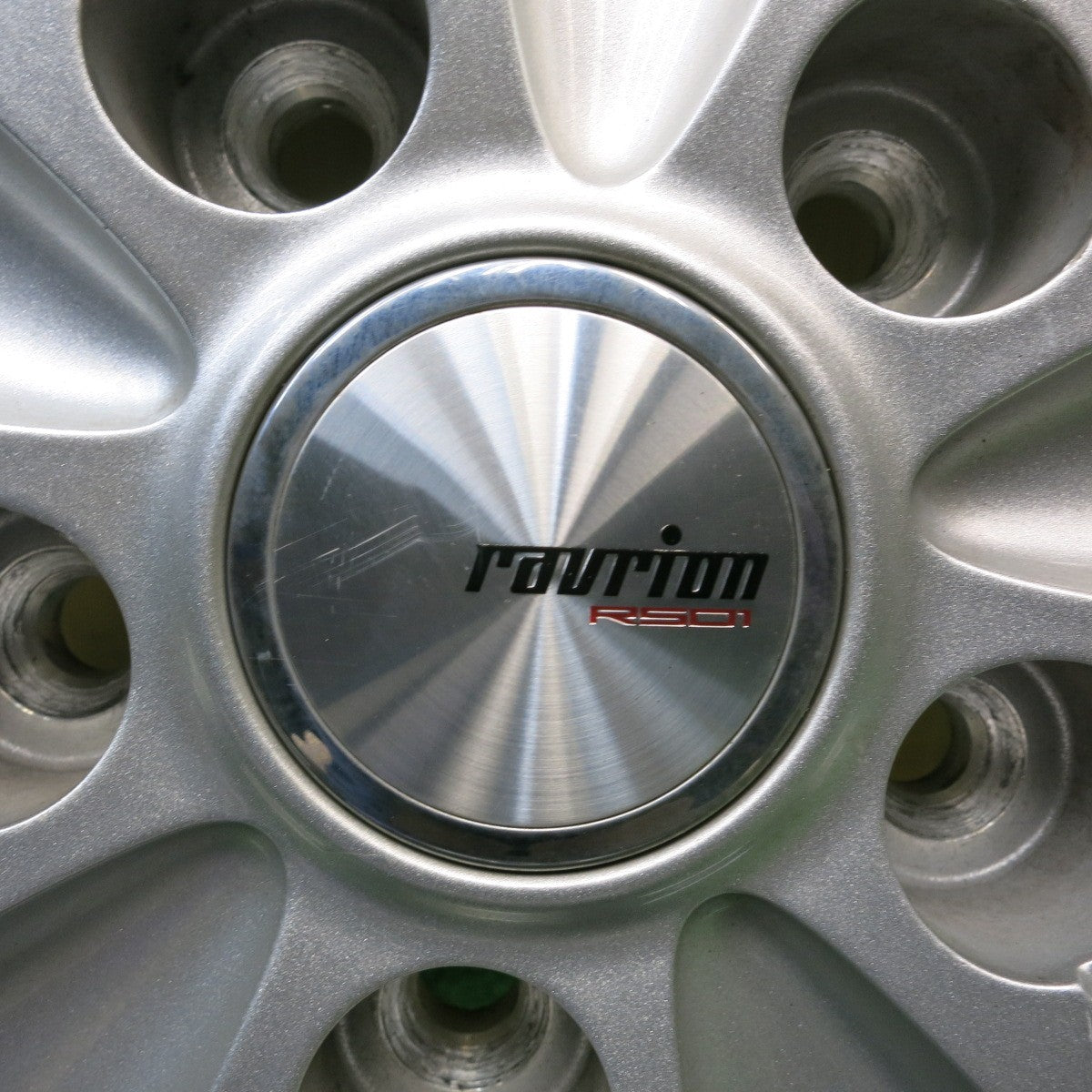 バリ溝！23年！9.5分★スタッドレス 185/65R15 ヨコハマ アイスガード iG60 ravrion RS01 ラブリオン 15インチ PCD114.3/5H★6022809HAス
