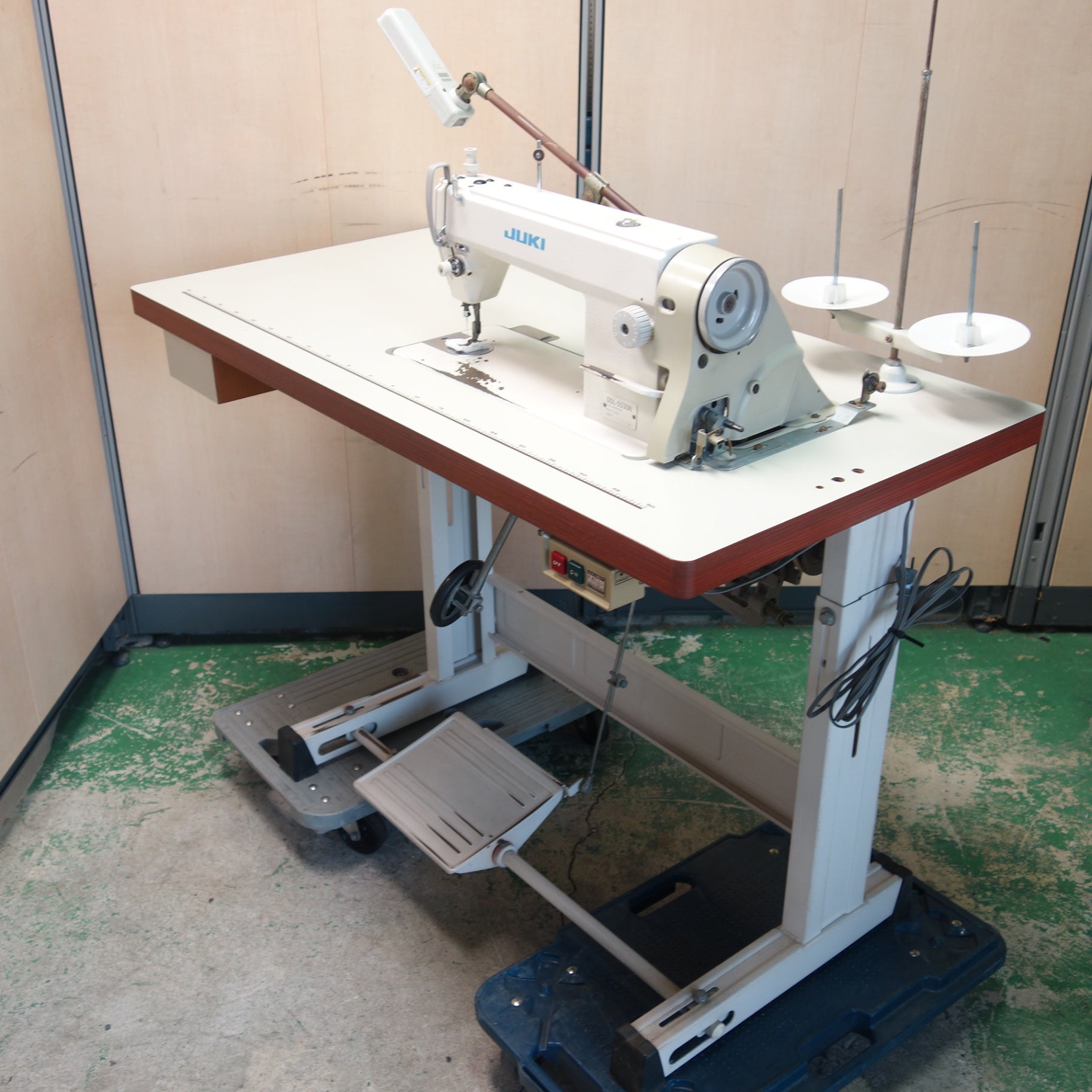 岐阜発 直接引取限定】☆ジューキ JUKI 工業用 ミシン 1本針 本縫 100V