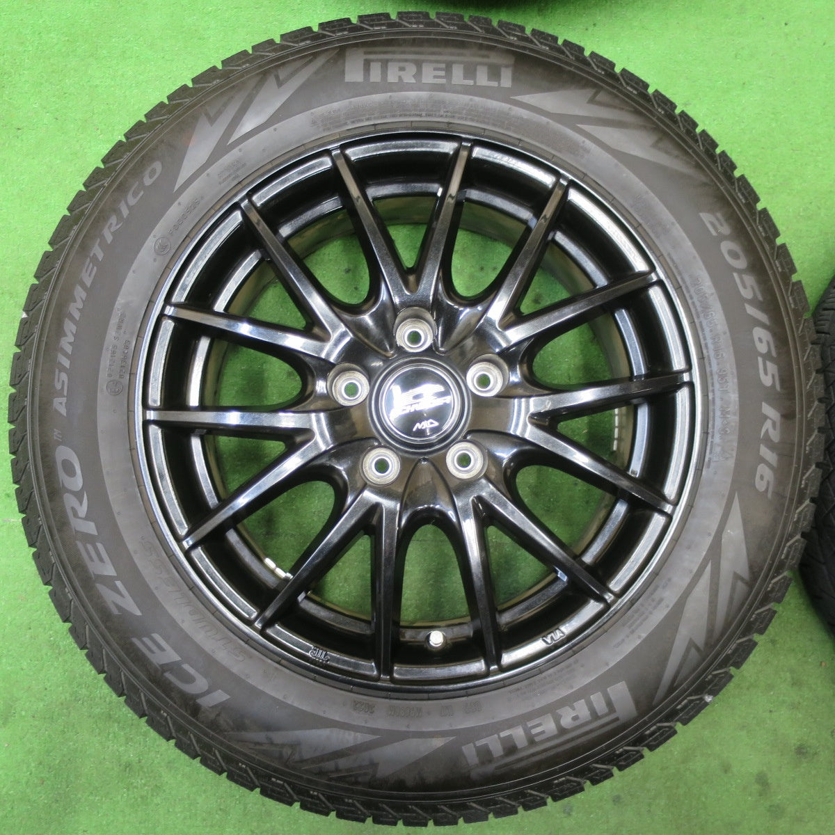バリ溝！22年！9分★スタッドレス 205/65R16 ピレリ アイスゼロ アシンメトリコ SCHNEIDER MiD シュナイダー 16インチ PCD114.3/5H★5070103TTス