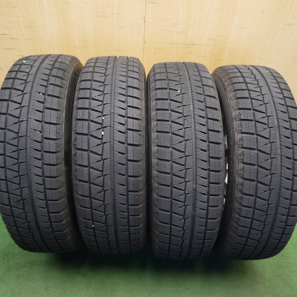 バリ溝！23年！キレイ！9.5分◎スタッドレス 205/65R16 ブリヂストン アイスパートナー2 PREO プレオ 16インチ PCD114.3/5H◎6090702Hス