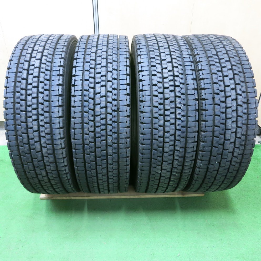 *送料無料*バリ溝！23年！9.5分★トラック タイヤ 245/70R19.5 136/134J スタッドレス ブリヂストン W999 19.5インチ★4080206イスタ