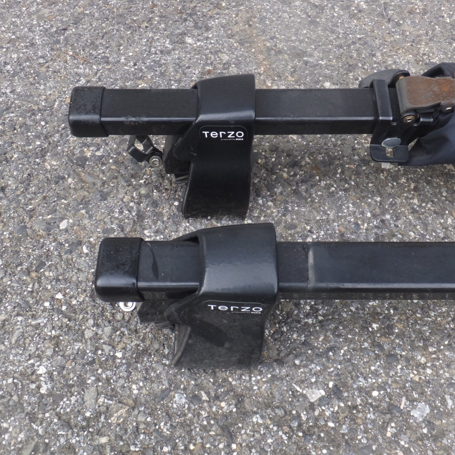 [送料無料] 岐阜発★PIAA TERZO フットセット EF-JR キャリアベース セット　長さ 約 120cm★