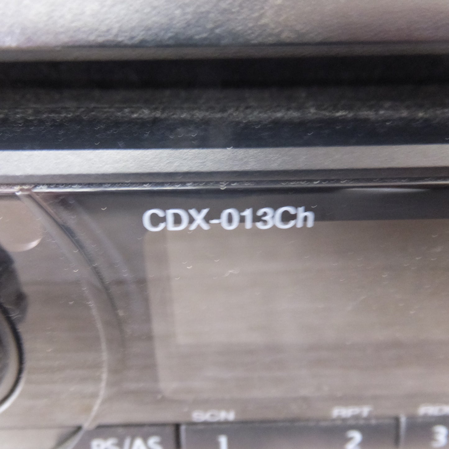[送料無料] ★アズール azur 車載用 1DIN CD/USB/SD メインユニット CDX-013Ch(50)★