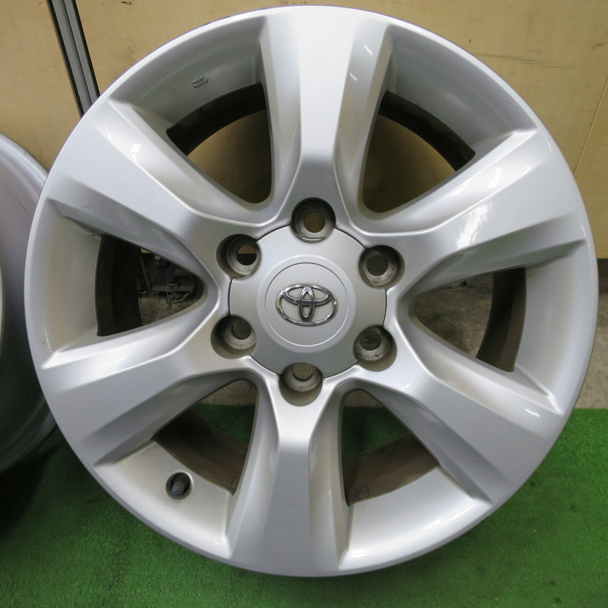 4本価格★トヨタ 150系 ランクル プラド 純正 ホイール 17インチ 17×7.5J PCD139.7/6H★6030301NGホ