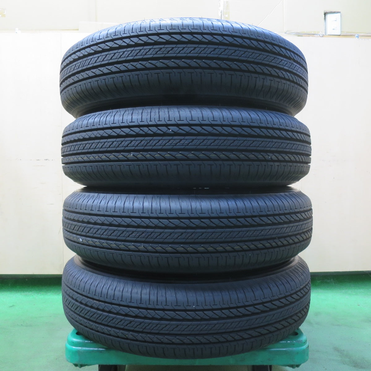 新車外し！25年☆スズキ JB64 ジムニー 純正 175/80R16
